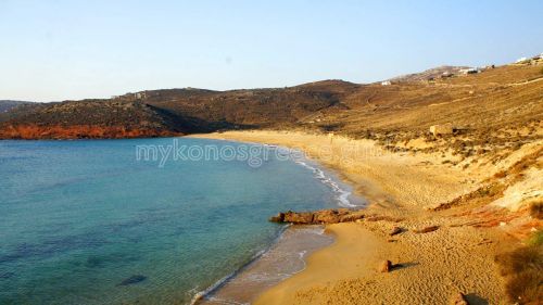 Agios sostis beach mykonos